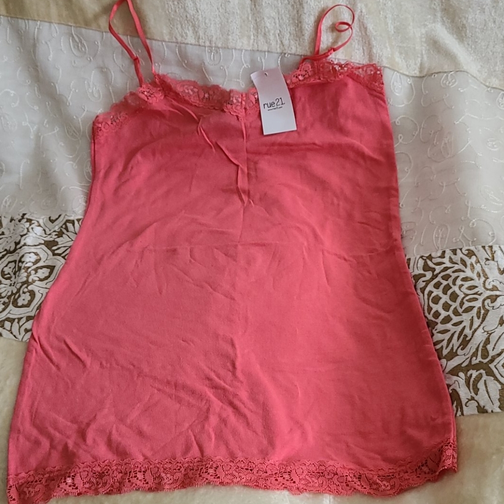 Rue 21 Camisole - Large